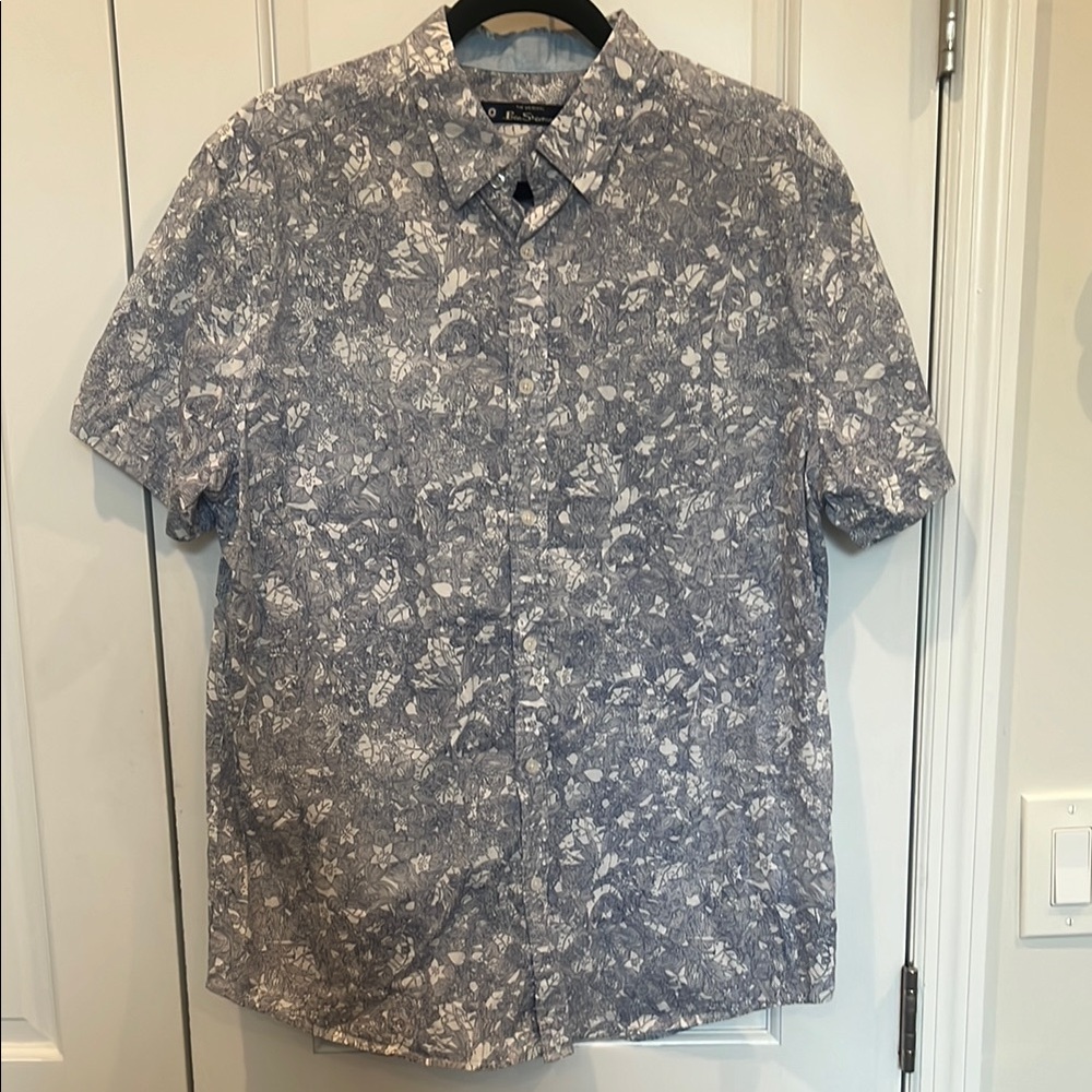 Ben Sherman Blue and White Casual Button Down Shirt